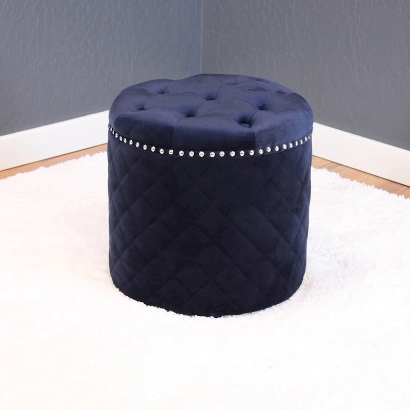 Pouf rond en velours avec capitonnage et clous décoratifs chromés